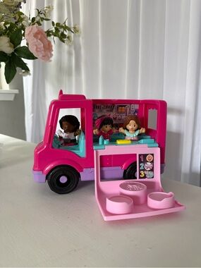 Little people Barbie Mini Figure Set 2022 and 2023and food truck